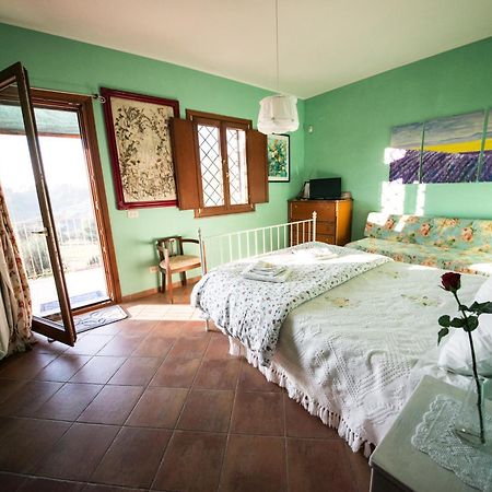Le Tre Querce Bed and Breakfast Fiano Romano Buitenkant foto